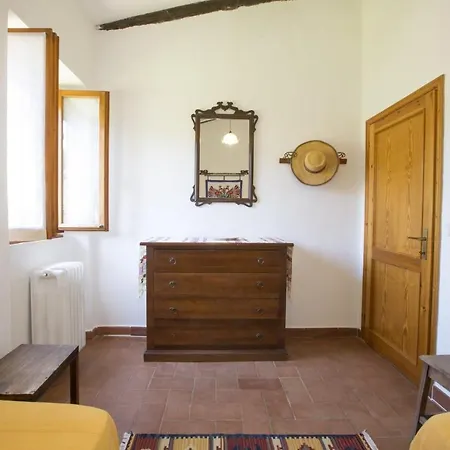 Isola Delle Api Terme di Petriolo