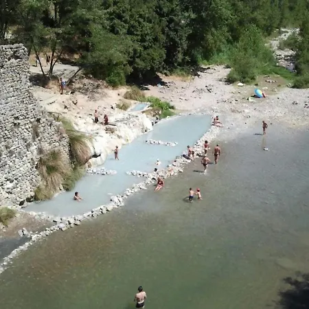 Guest house Isola Delle Api Bagni Di Petriolo